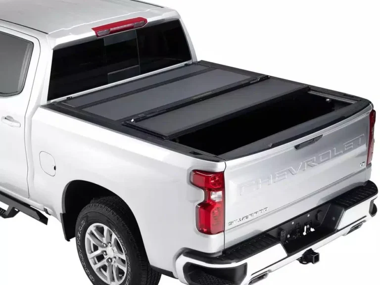 BAK BakFlip MX4 Hard Folding Tonneau Cover